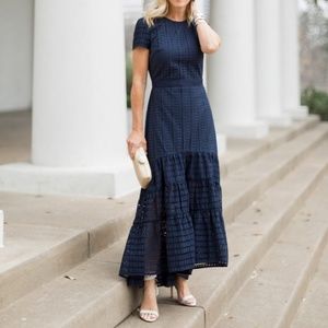 Banana Republic Navy Eyelet Tiered Maxi Dress Womens Size 2